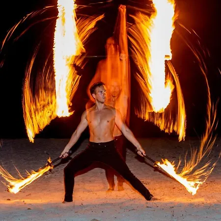 Village De Marina D'oru