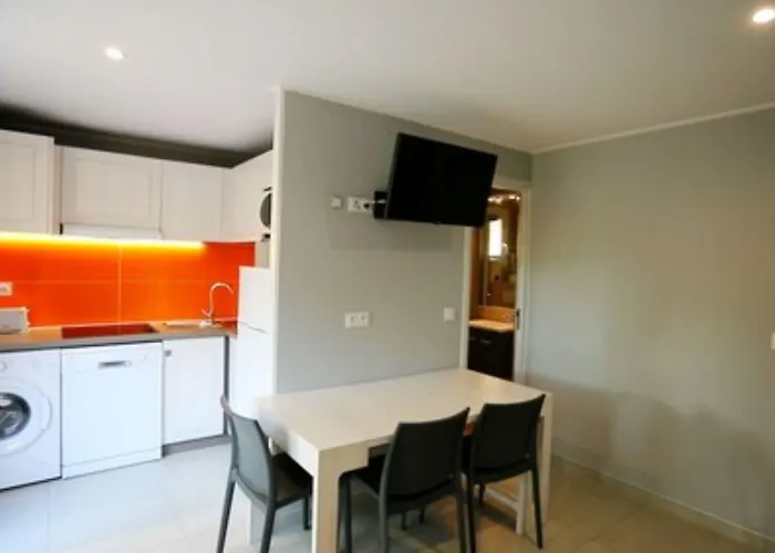 奥鲁码头假日村庄酒店 吉索纳恰