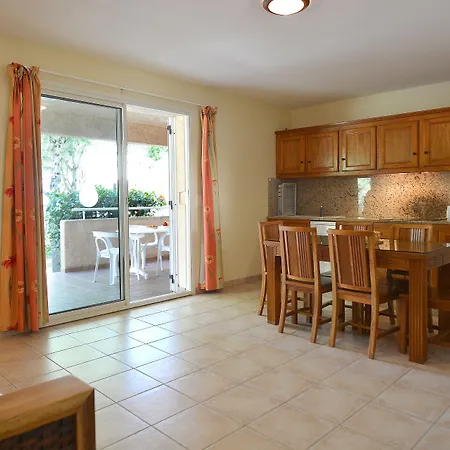 Village De Marina D'oru