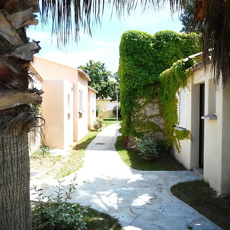 Village De Marina D'oru