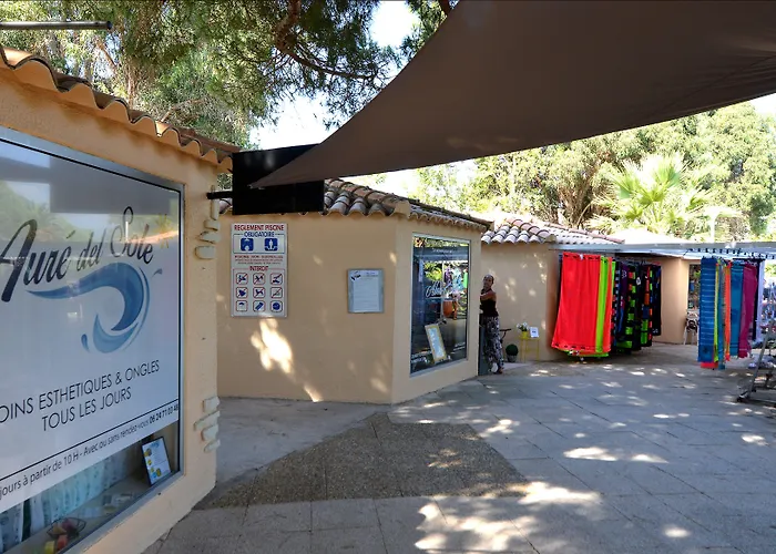 Village De Marina D'oru