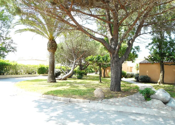 Village De Marina D'oru