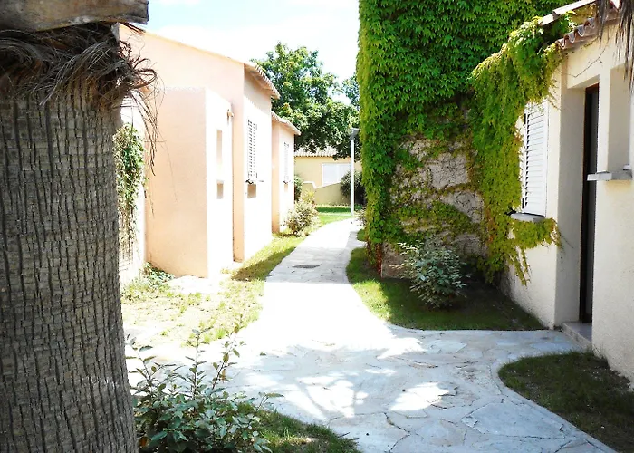 Village De Marina D'oru Aldeamento Turístico