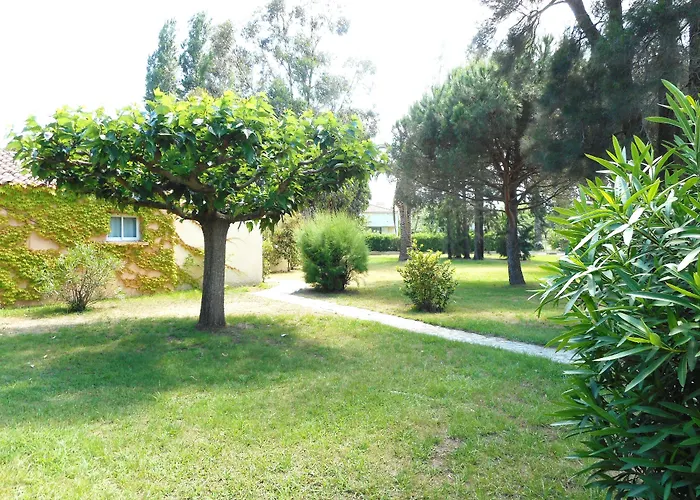 Village De Marina D'oru